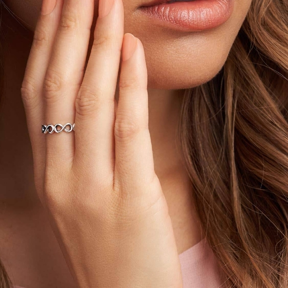 Pandora Simple Infinity Ring - Picture 4 of 13